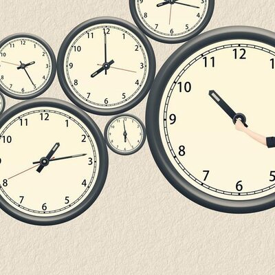 Timeline: Antecedentes Históricos de la Administración