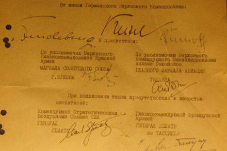 Alemanía firmó la capitulación