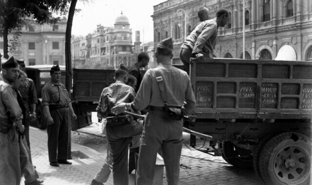 DESPLAZAMIENTO INTERNO Y REFUGIADOS ESPAÑOLES