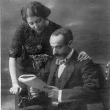 Baralla amb el matrimoni Martínez Sierra