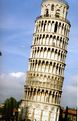 1173  Torre de Pisa