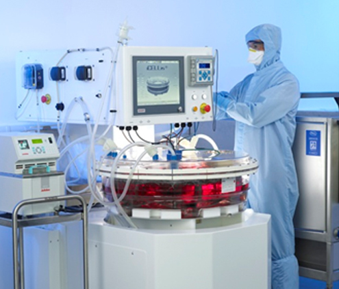 Biorreactor totalmente automático que produce células madre.
