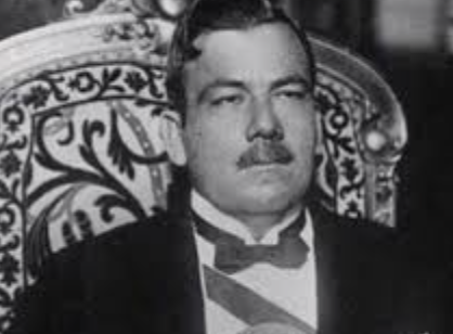 Finaliza el maximato