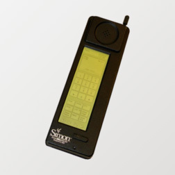 Primer teléfono inteligente (y teléfono con pantalla táctil)