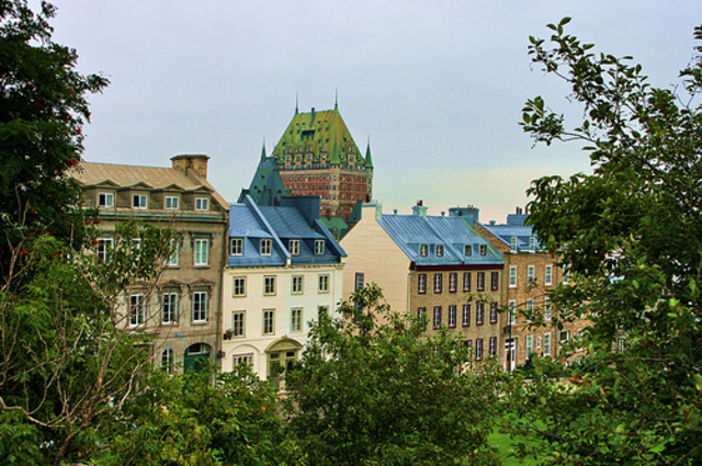 Champlain establishes Quebec City