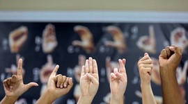 Timeline: HISTÓRIA DA EDUCAÇÃO DOS SURDOS