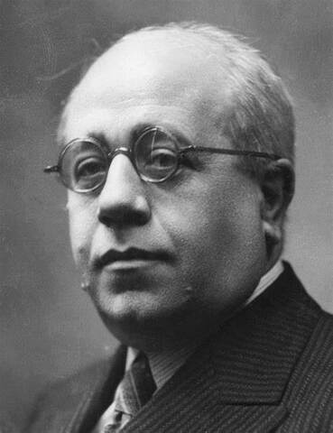 AZAÑA ES ELEGIDO PRESIDENTE DE LA REPÚBLICA