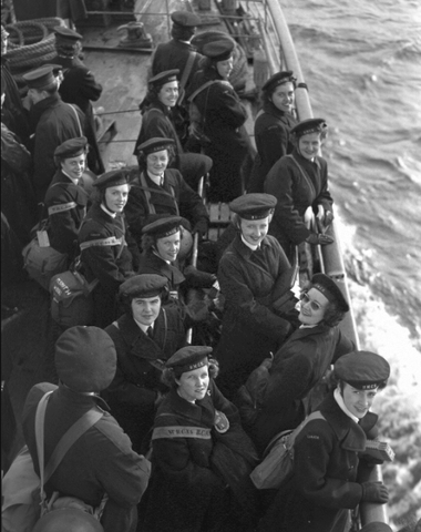 Women In The Navy