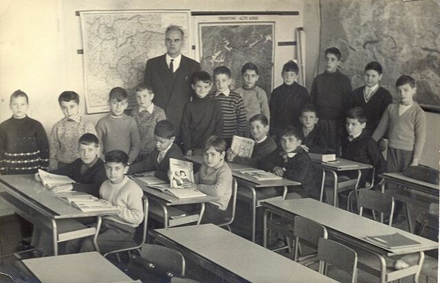 Se acaba la decada de  multimedia 1960