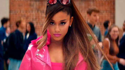 EL COMIENZO DE SU CARRERA MUSICAL