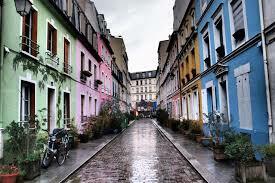 Ens tenic que tancar a casa nostre.