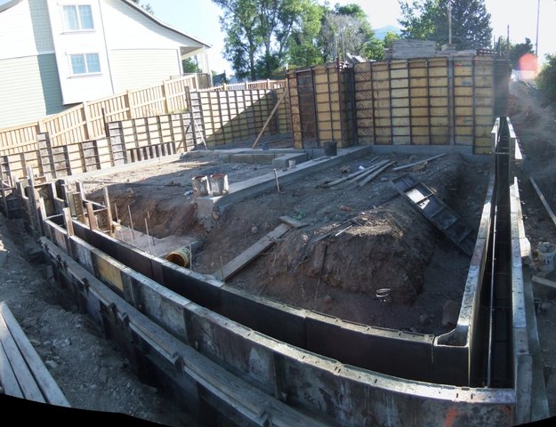 Seting forms for walls