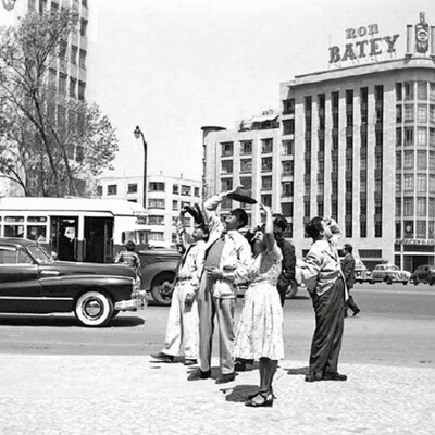 Timeline: LA MODERNIZACIÓN EN MÉXICO (1950-1980) Por: Leilani Flores Torres 4to "A"