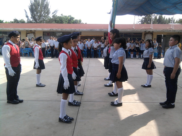 Me eligieron para estar en la escolta