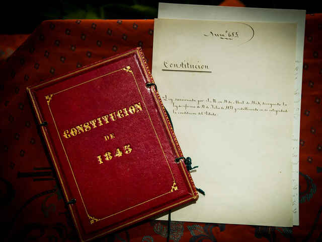 Constitució 1845
