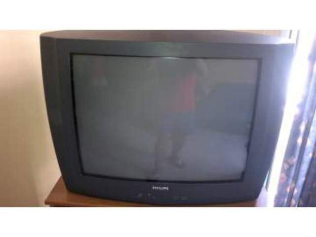 Televisión PHILIPS