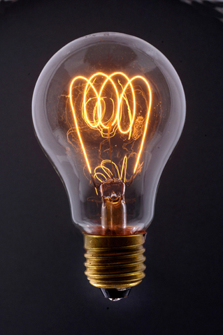 Lámpara de filamento incandescente