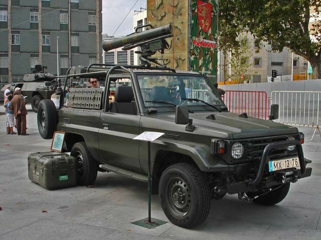 EL GOBIERNO NIPÓN EXIGIÓ CAMIONES MILITARES