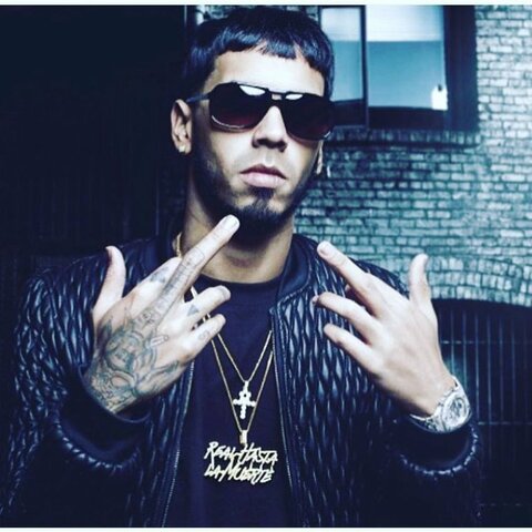 PRIMERA CANCIÓN DE ANUEL AA