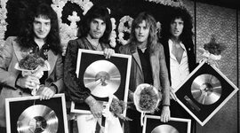 Timeline: HISTORIA DE QUEEN