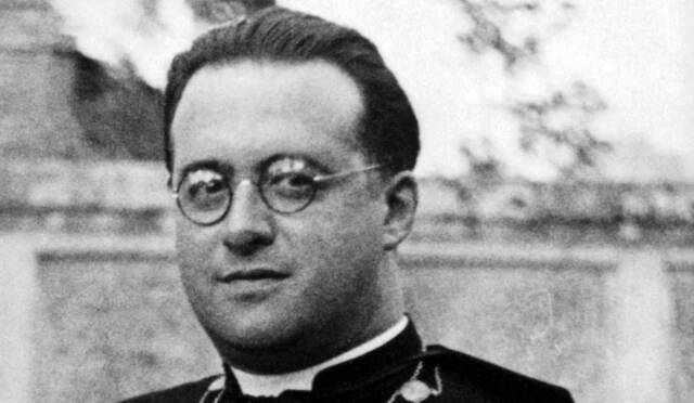 Georges Lemaître