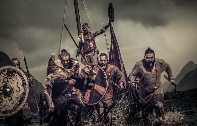 Vikings Raid Lindisfarne