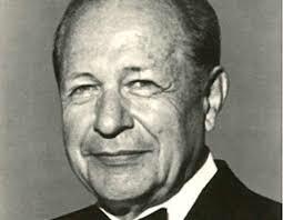 Nacio su primer hijo Hans Albert Einstein