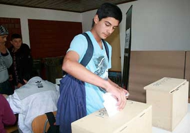 Artículo 34o. Sobre quienes son considerados ciudadanos de la Republica mexicana.