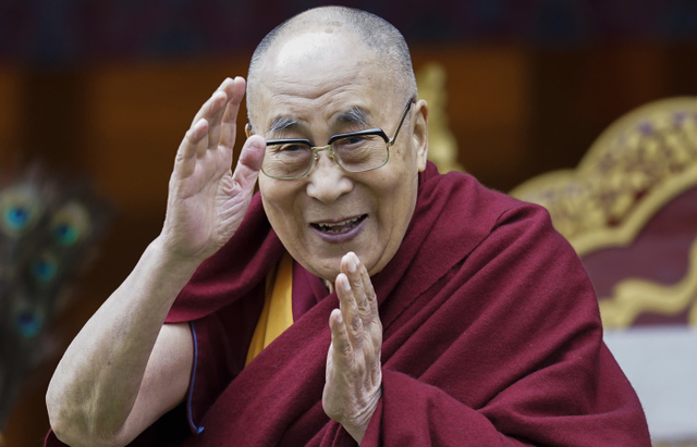 El amor y la compasión son necesidades, no lujos. Sin ellos, la humanidad no puede sobrevivir(Dalai Lama)