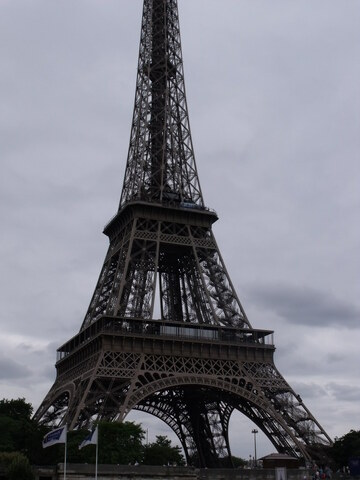 La Belle Epoque France: The Eiffel tower