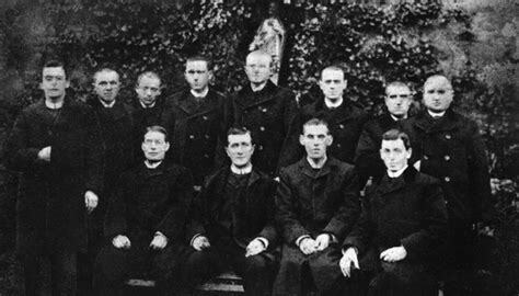 De La Selle Brothers