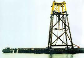 El petróleo se convierte en un recurso productivo estratégico en el mundo industrializado