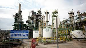 Daños en la Refinería