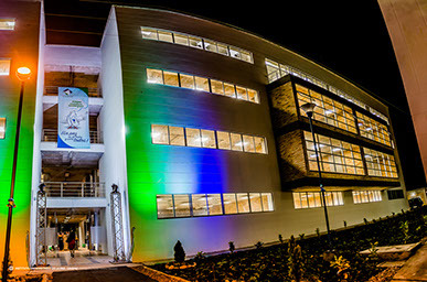 SE INAUGURA EDIFICIO DE AULAS