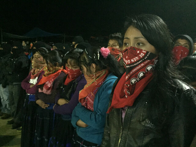 Multitudinarias movilizaciones por el cese al fuego y en apoyo al EZLN.