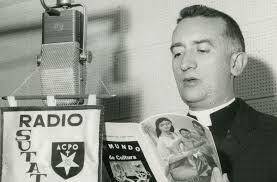 Las Escuelas Radiofónicas.