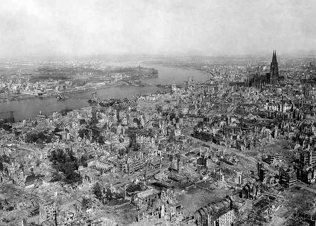 war over Germany - the bombing of cologne air