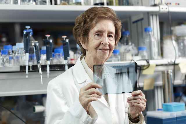 Margarita Salas y su hallazgo de la ADN polimerasa del virus bacteriófago phi29