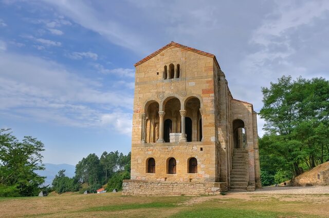 Construcció del palau del rei Ramir