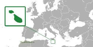 Entrée de 10 pays d'Europe centrale et orientale, plus Chypre et Malta