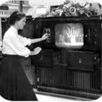 Timeline: LA EVOLUCIÓN DEL LA TELEVISIÓN