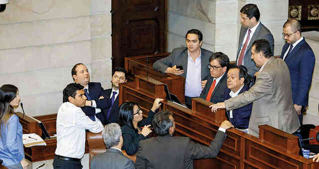 Discusiones a los impuestos personales y empresariales