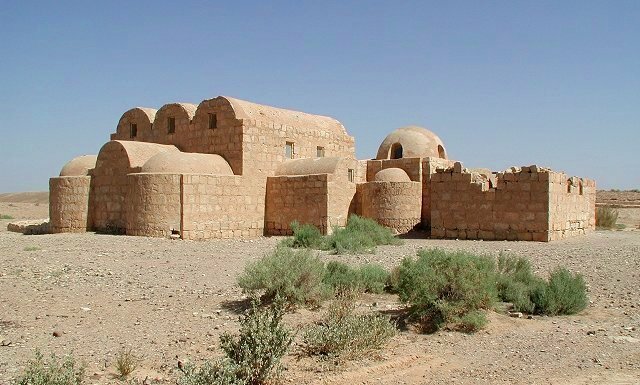 Qusair Amra. (Castillo desierto de Jordania). - Califato Omeya.