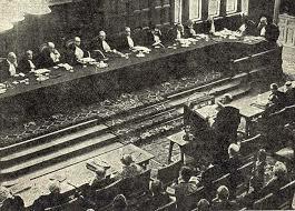 Primeros intentos de justicia fiscal y administrativa.