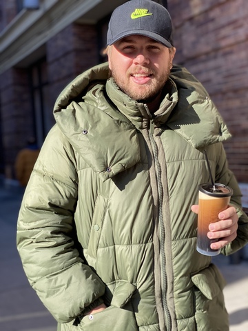 QUIEN ES EL MANAGER DE ABUEL AA