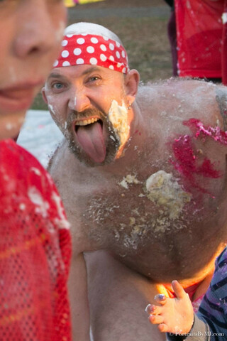 Cupcake & Baby Arm Skye