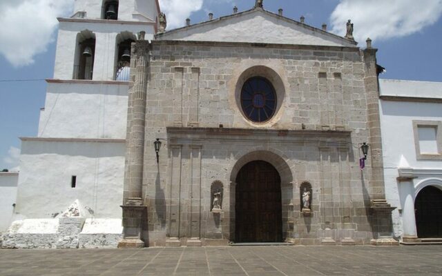 Colegio mayor en Tiritepío