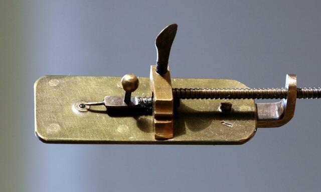 Antonie Van Leeuwenhoek