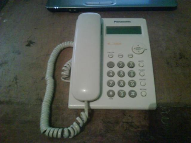 primer teléfono en casa