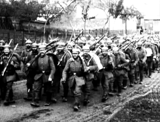 Las tropas alemanas cruzan Bélgica